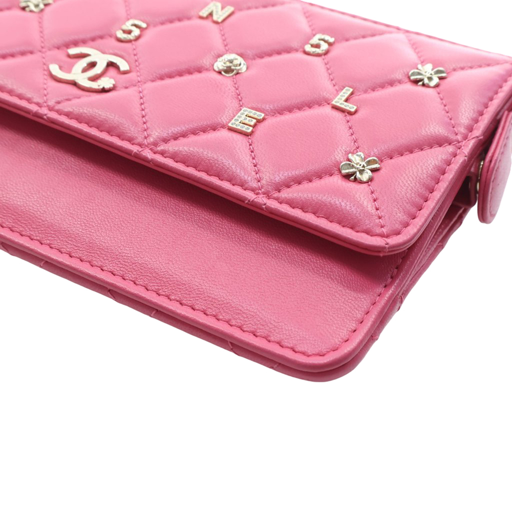 Pre-Loved Chanel Quilted Lambskin All About Chanel Clutch On Chain - Picture 11 of 12